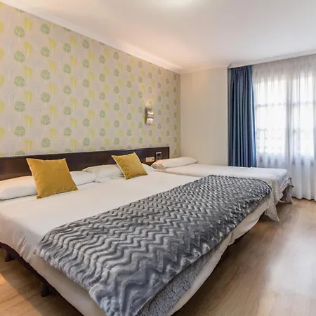 Hotel Hotel Gijon 3*