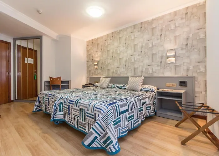 Szálloda Hotel Gijon 3*