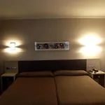 호텔 Hotel Gijon